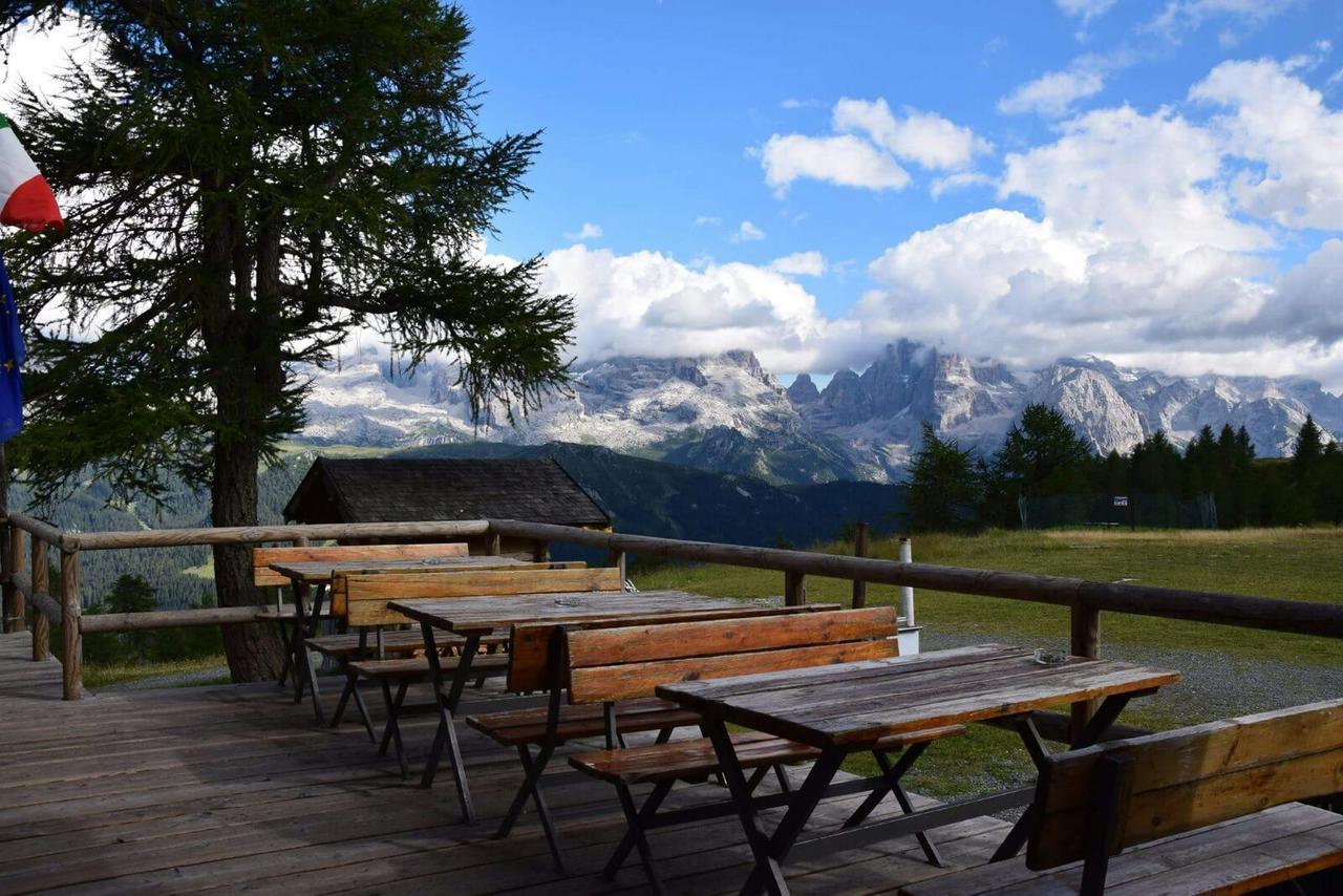 Rifugio Viviani Pradalago Madonna Exterior foto