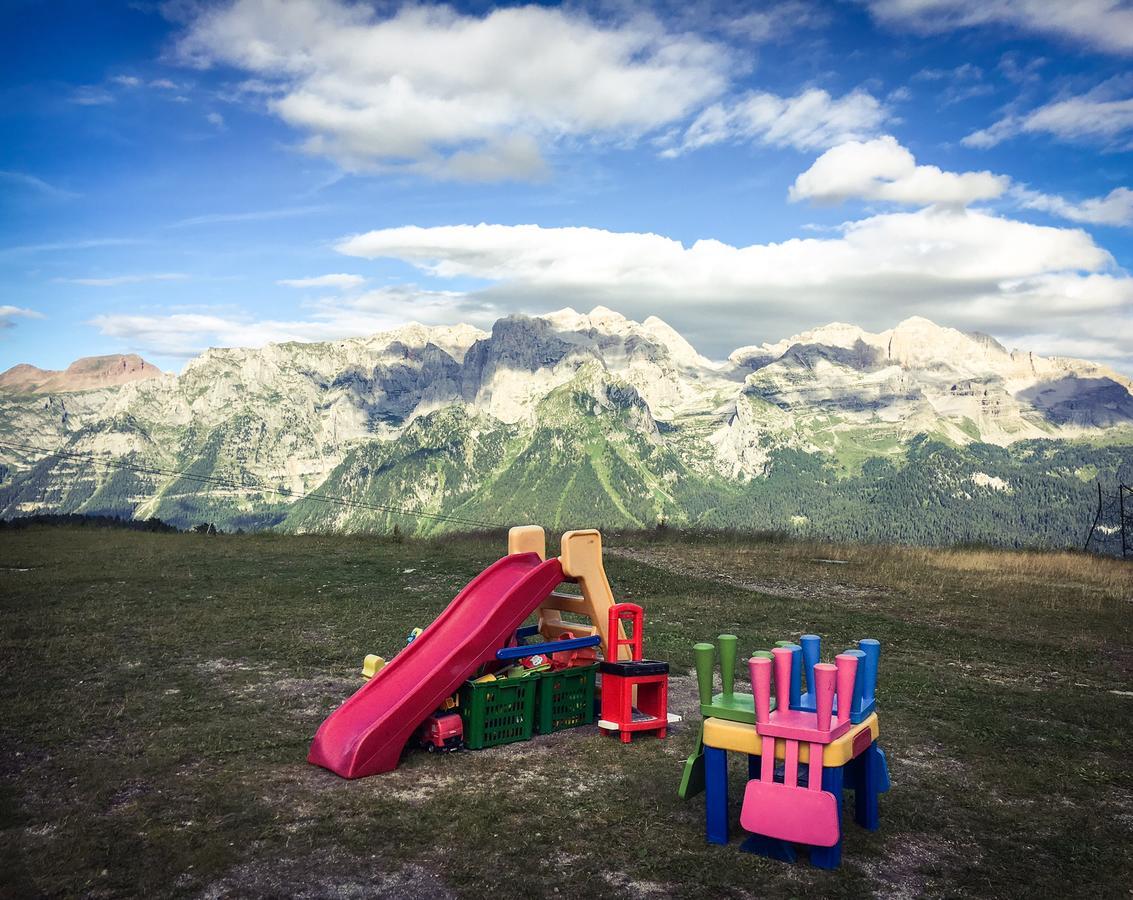 Rifugio Viviani Pradalago Madonna di Campiglio Exterior foto